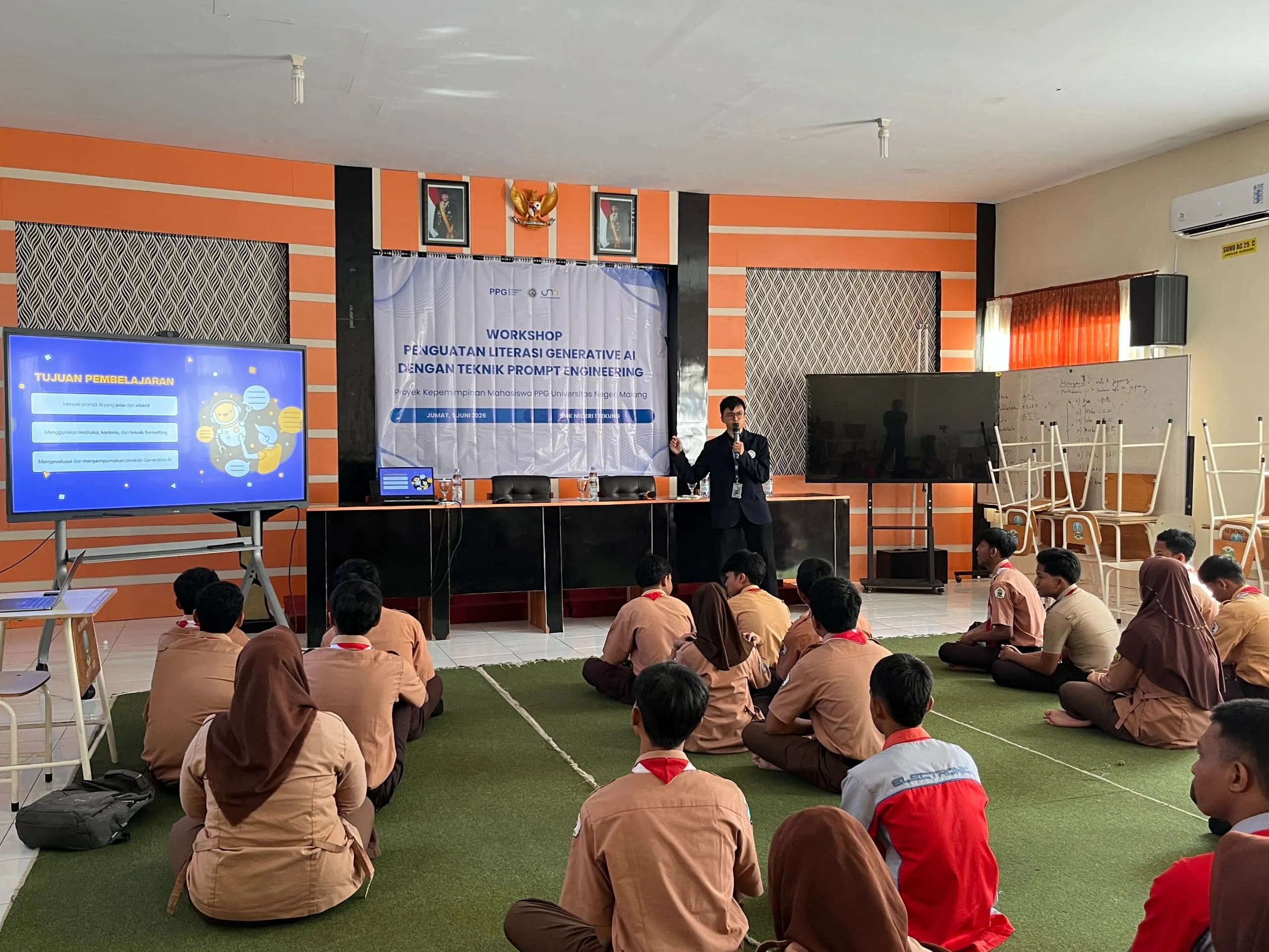 Mahasiswa PPG pelatihan PE Cegah Ketergantungan AI Bagi Remaja Bentuk Penerapan SDG’s 4 & 9