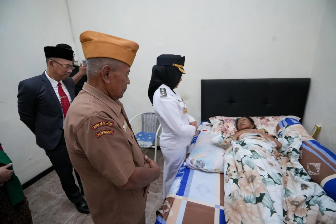 Kunjungi Veteran di Hari Kemerdekaan, Wali Kota Mojokerto Antar Tali Asih