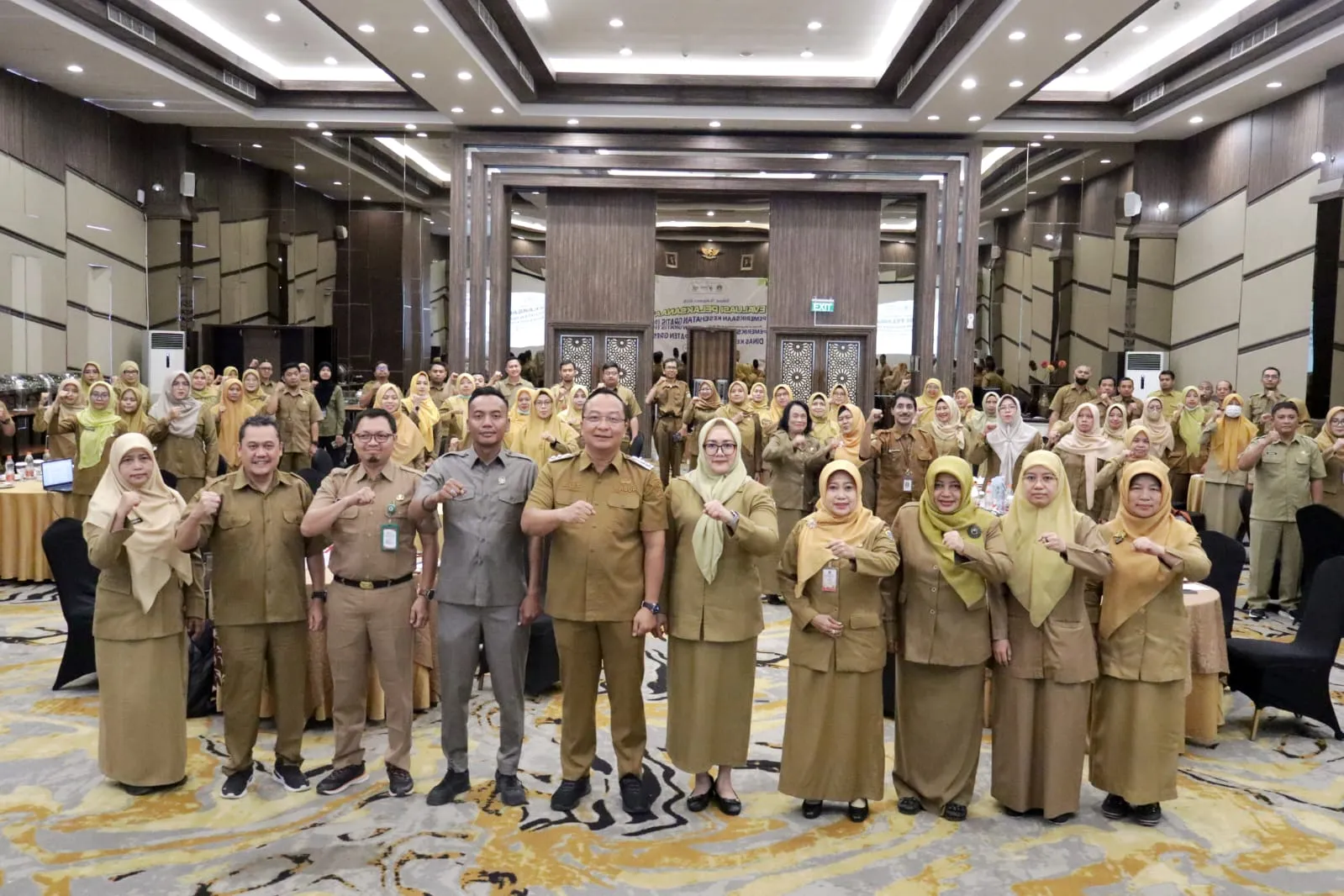 Evaluasi PKG, Wabup Gresik Dorong Hasil Pemeriksaan Jadi Basis Program Kesehatan