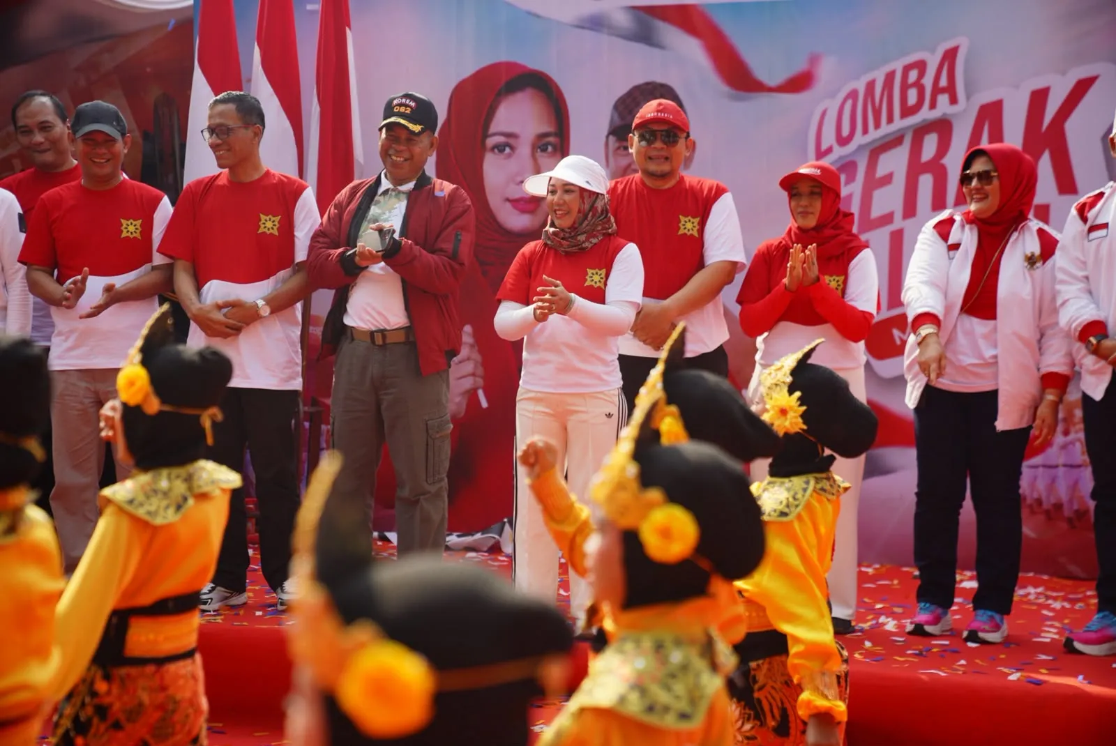 Merah Putih dan Majapahit Bersatu dalam Semarak Gerak Jalan Kota Mojokerto