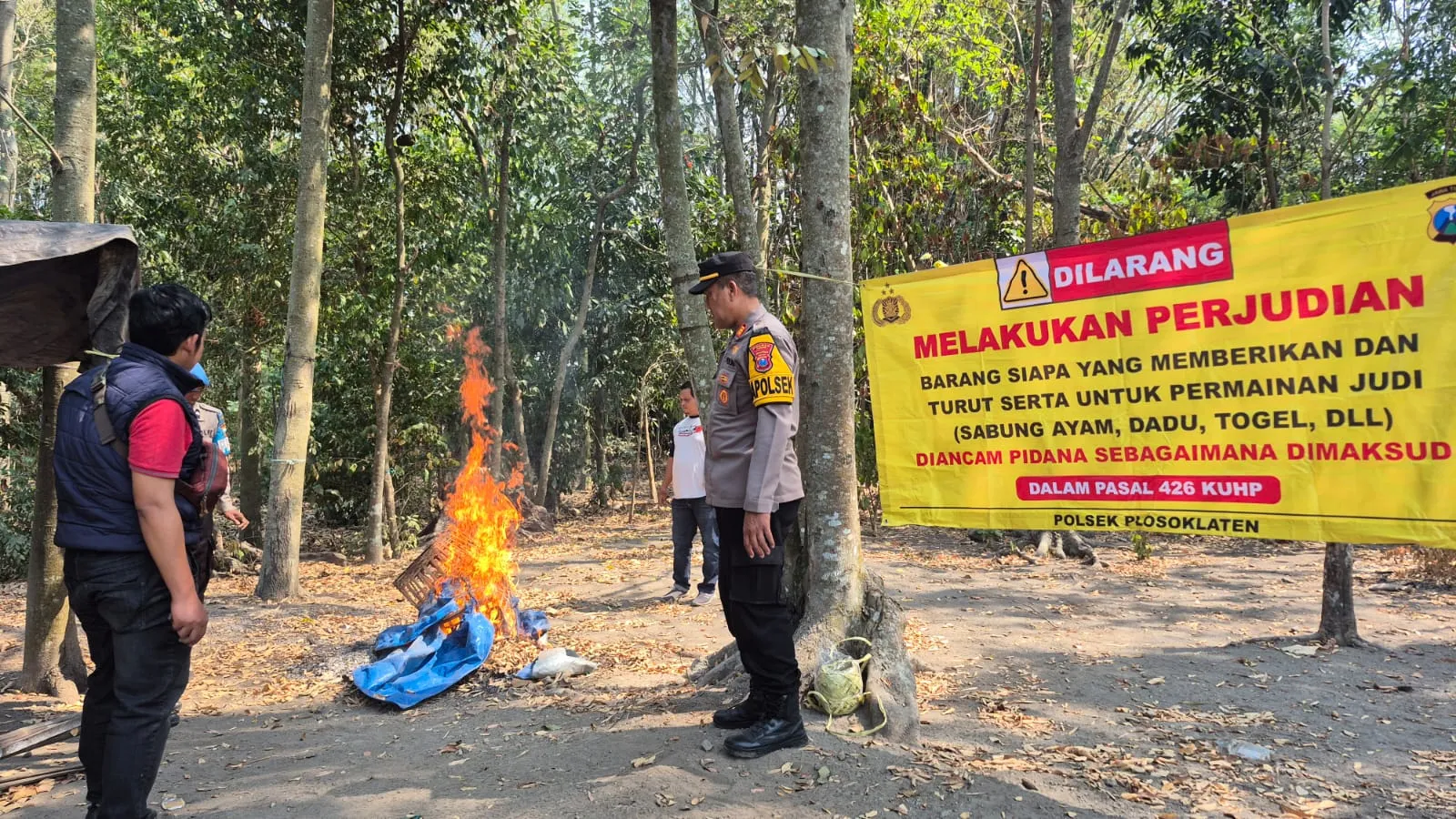Respon Cepat Aduan Masyarakat, Polres Kediri Bongkar Arena Sabung Ayam di Plosorejo