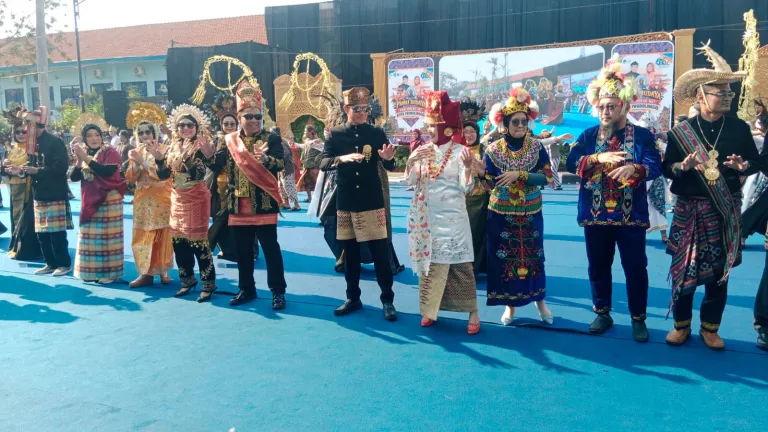 RSUD Ar-Rozy Angkat Tema Zaman Majapahit dalam Pawai Budaya