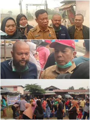 Peduli Warga Terdampak Karhutla dan Kekeringan, Mitra Jurnalis Salurkan 6.000 Liter Air di Sungai Ambawang