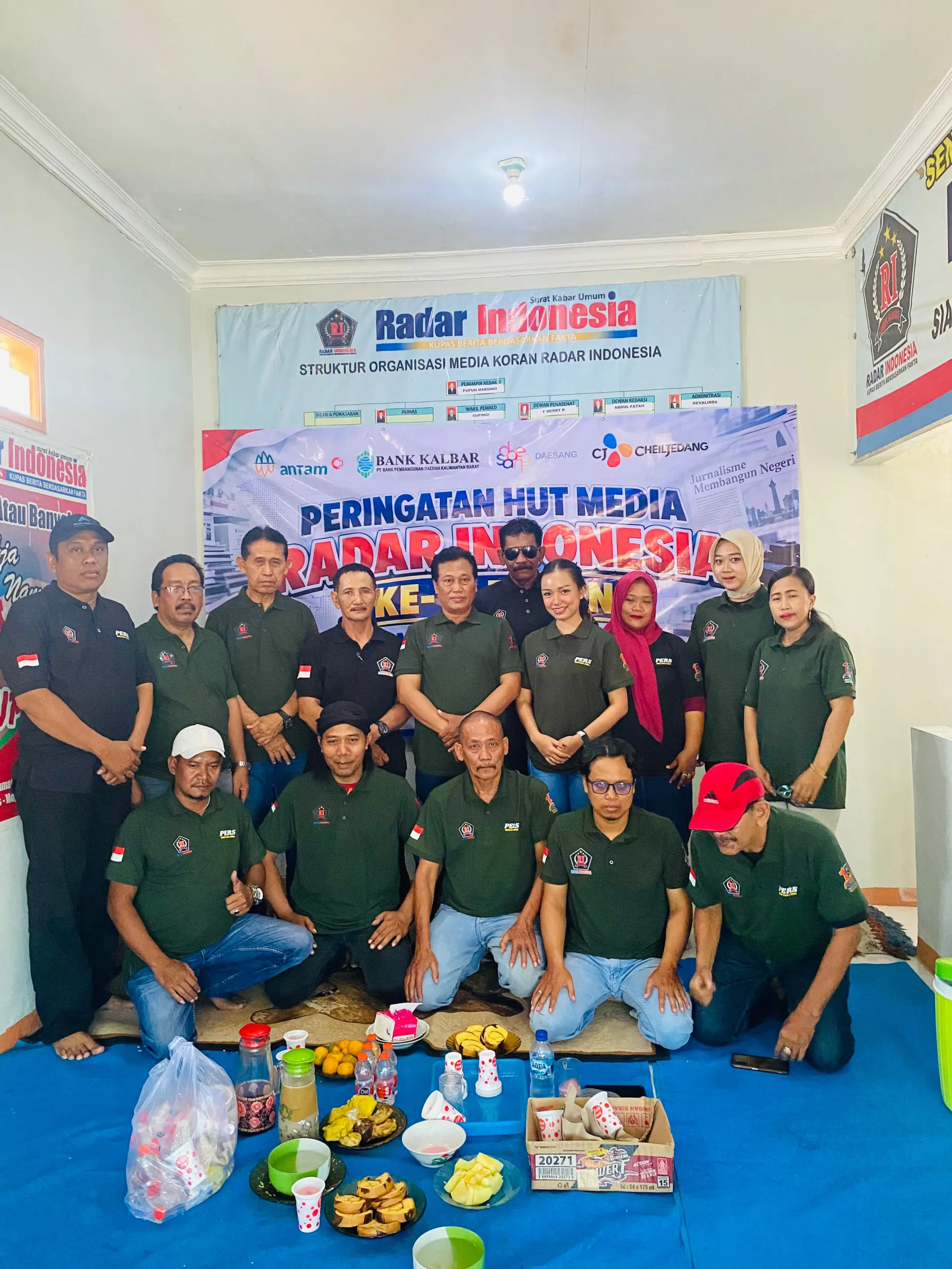 15 Tahun Mengabdi untuk Negeri, Radar Indonesia Gelar Syukuran HUT Ke-15 di Mojokerto