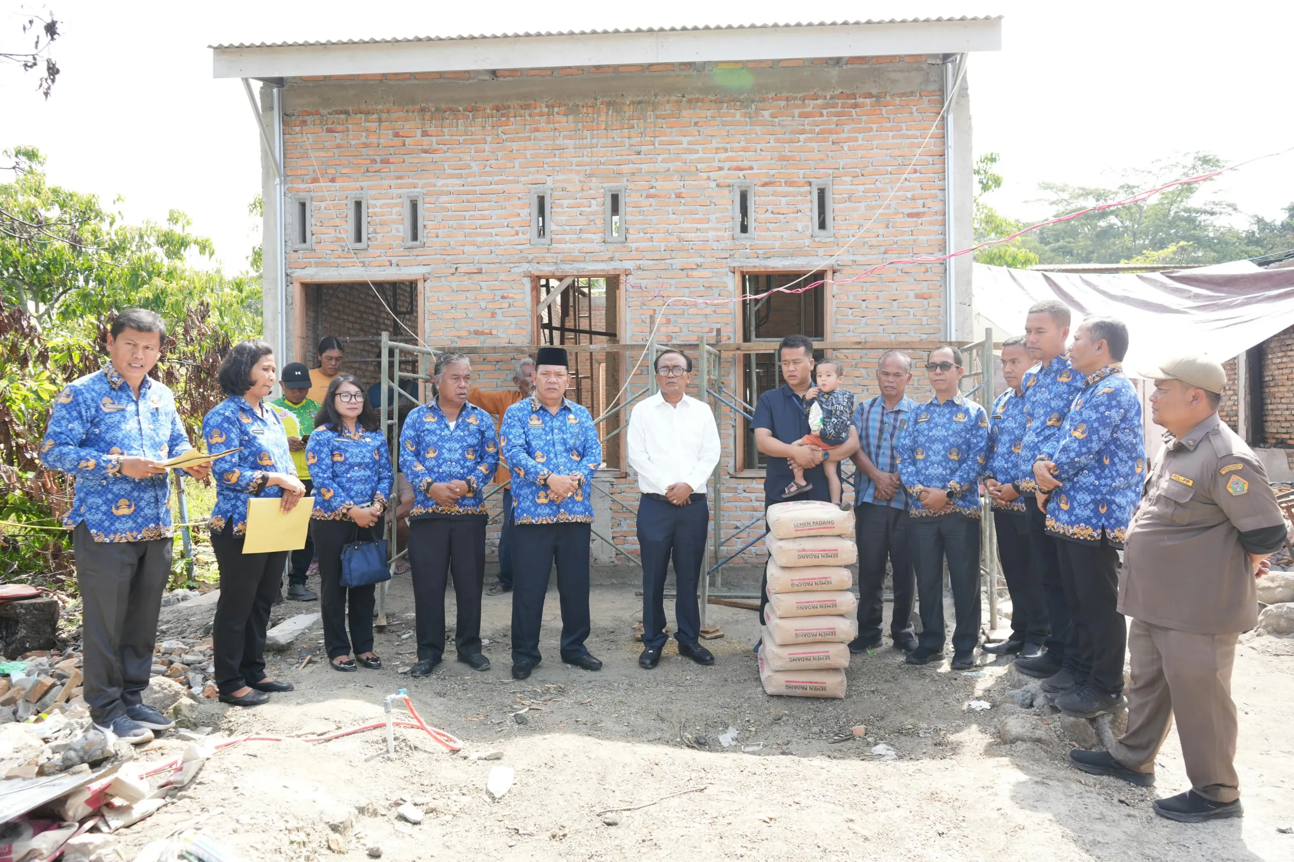 Pemkab Samosir Hadir di Tengah Masyarakat Untuk Korban Bencana Kebakaran