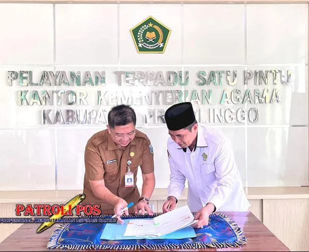 Tingkatkan Layanan holistik, Kemenag dan RSUD Tongas Teken MoU Kerjasama Rohaniawan Serta Penguatan Program Keagamaan dan Keumatan