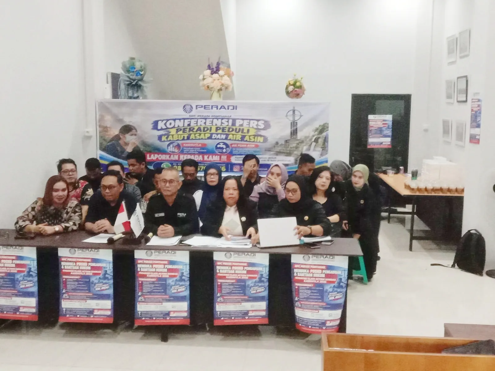 DPC Peradi Pontianak Membuka Posko  Pengaduan Dan Bantuan Hukum Gratis Terdampak Karhutla