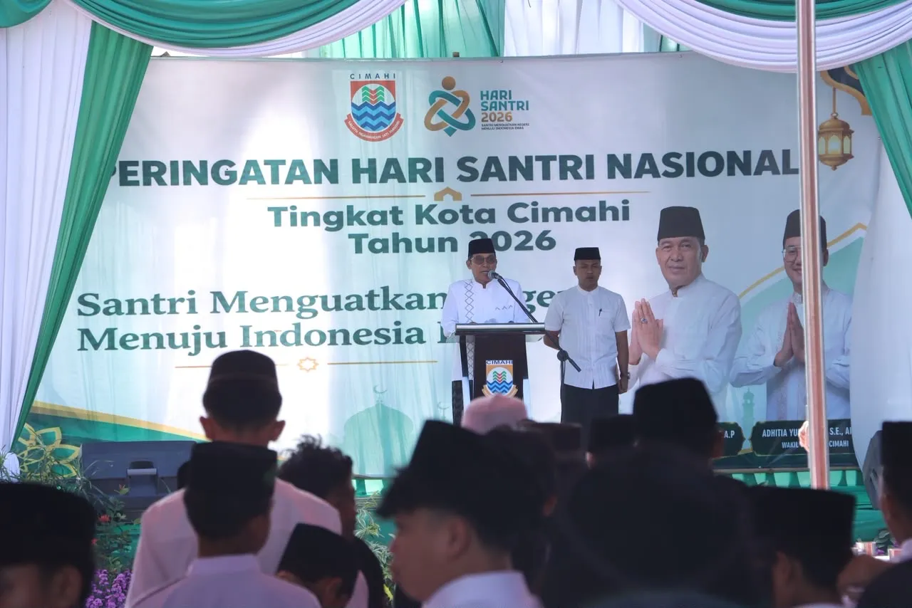 Menuju Indonesia Emas, Wali Kota Cimahi Dorong Santri Kuasai Kecerdasan Buatan