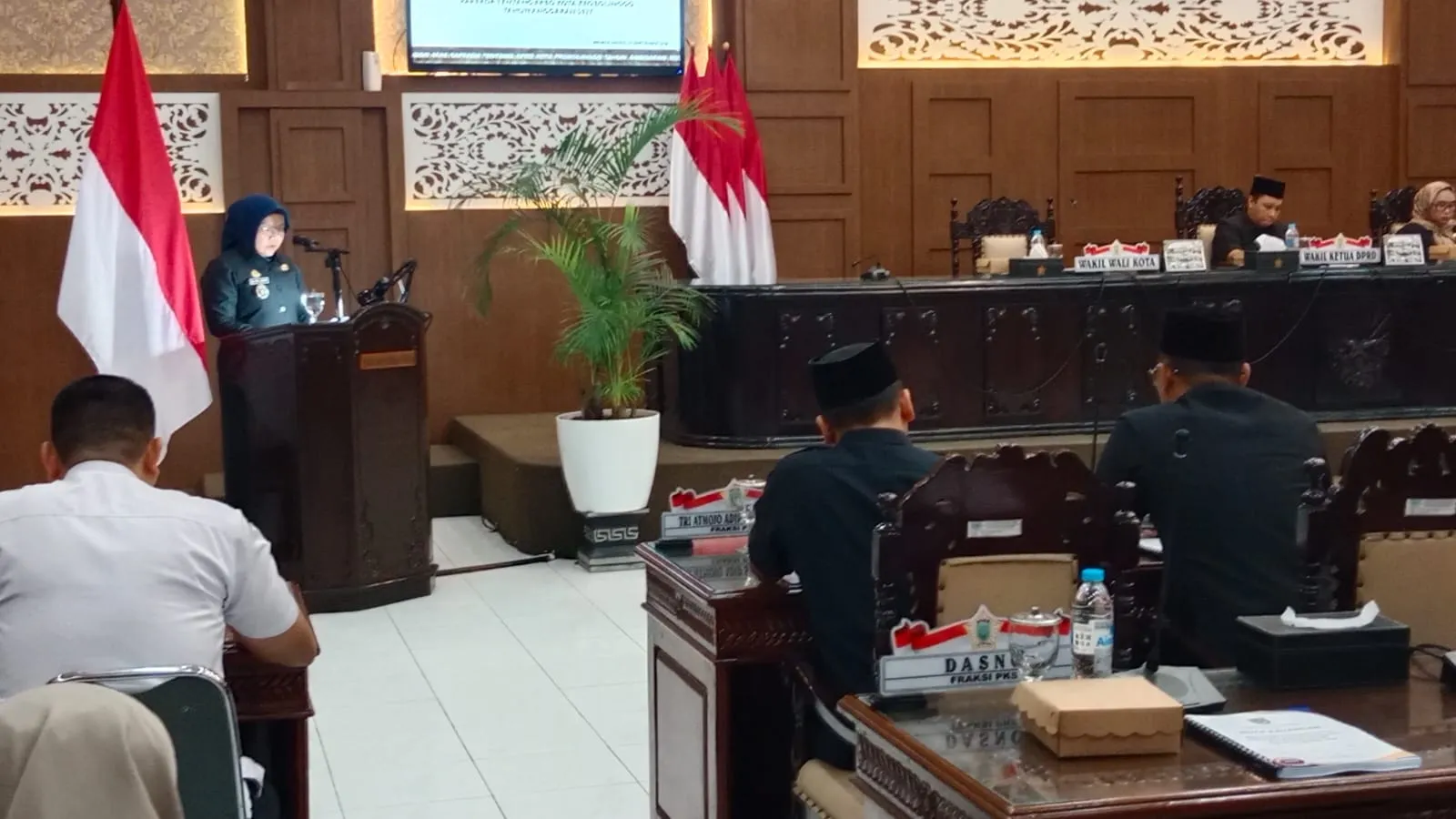 Rapat Paripurna DPRD, Pemkot Probolinggo Paparkan Rancangan APBD 2027