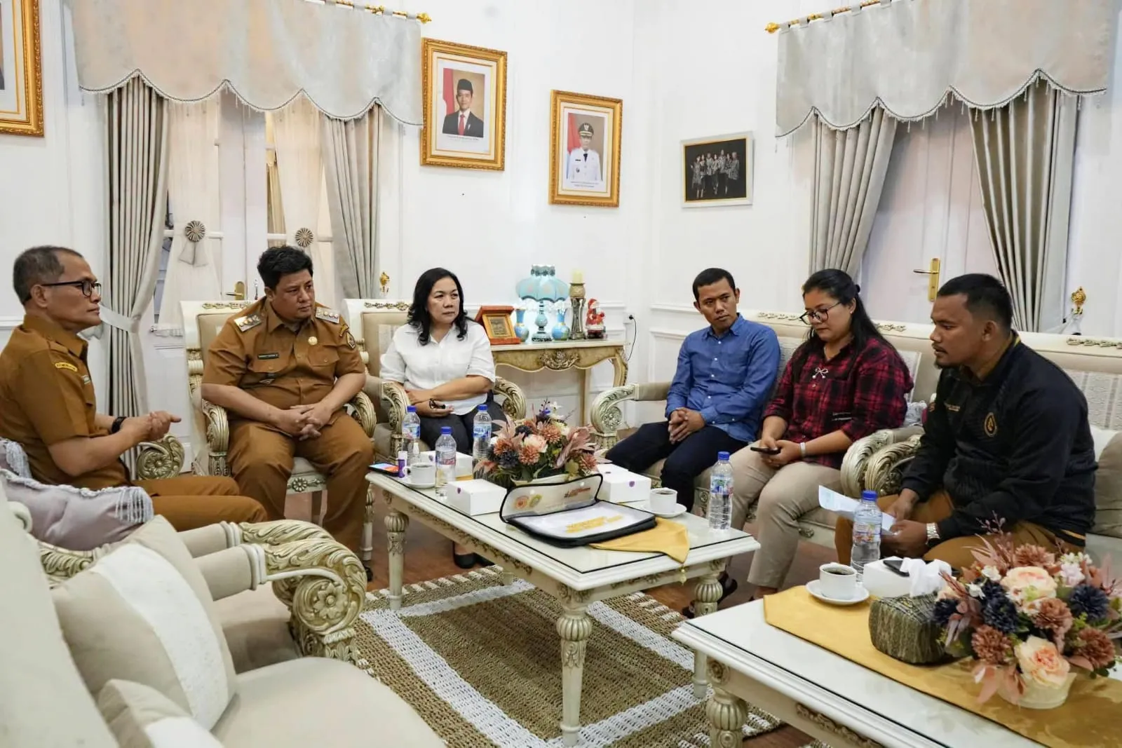 Bupati Samosir Vandiko Gultom Beri Dukungan bagi Atlet Dan Pelatih Menjelang Porprovsu ke-XII Dan Forprovsu
