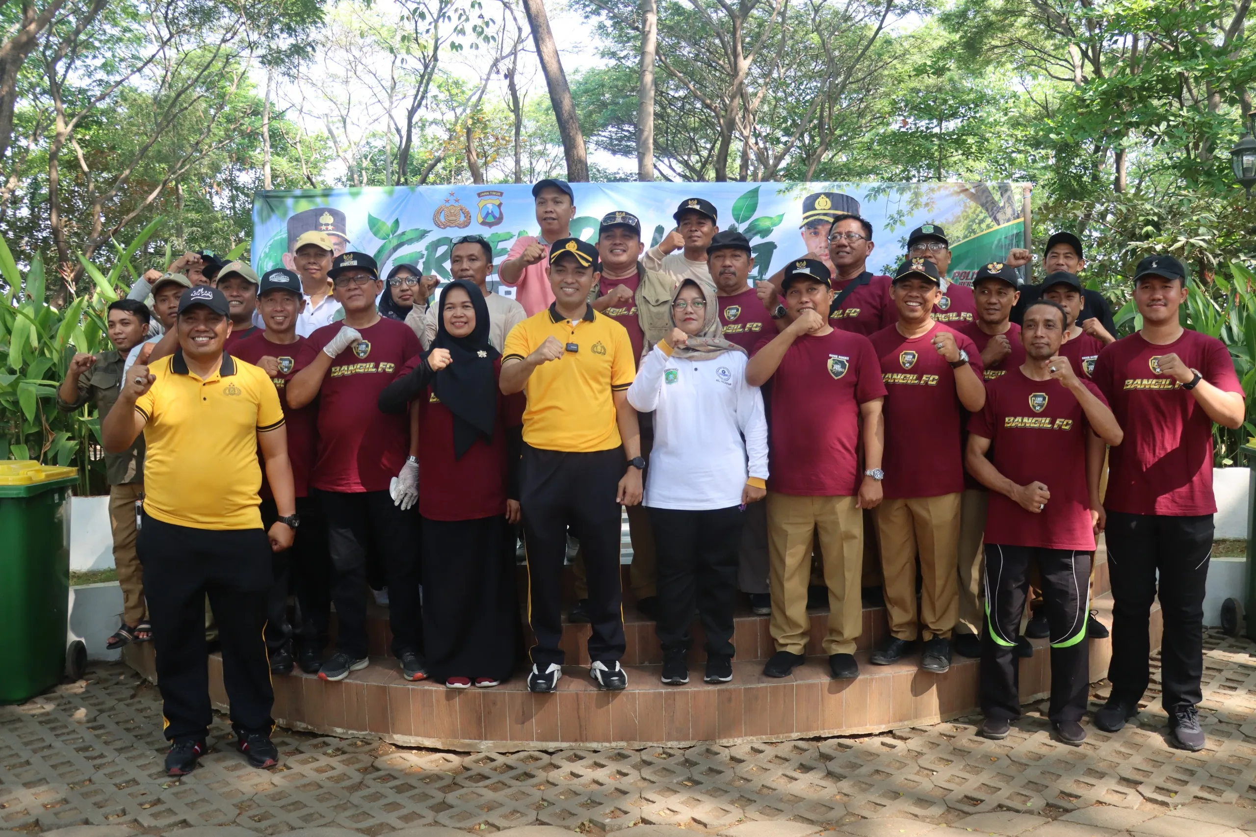Green Policing, Polres Pasuruan Ajak Masyarakat Jaga Kelestarian Lingkungan di Hutan Kota Bangil
