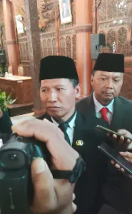 Kantongi Rekomendasi BKN dan MENDAGRI Plt Bupati Tulungagung lantik 21 Pejabat Pimpinan Tinggi Pratama.