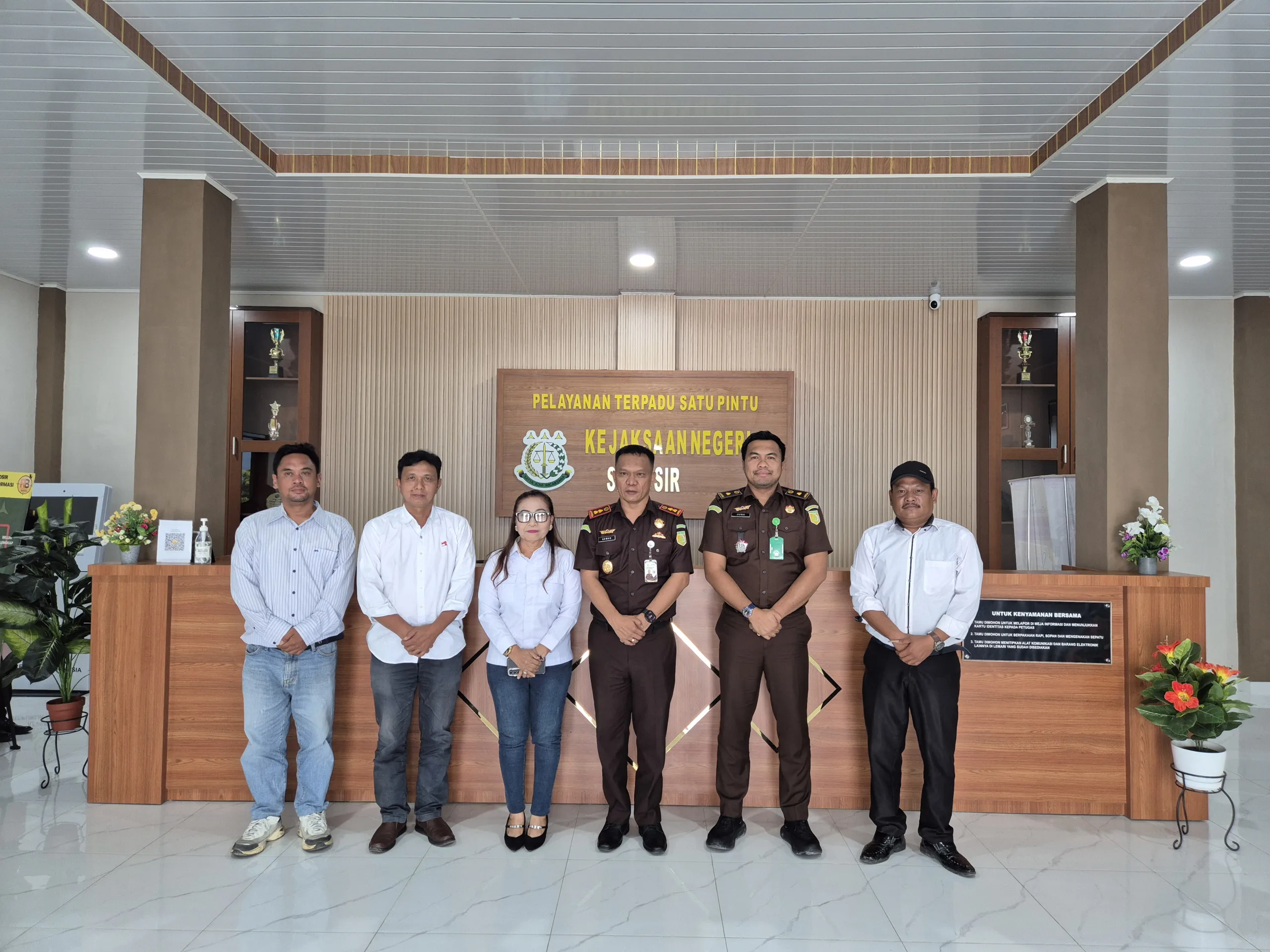 Forwaka Samosir Silaturahmi Dengan Kajari Samosir, Siap Jadi Mitra Strategis Pembangunan