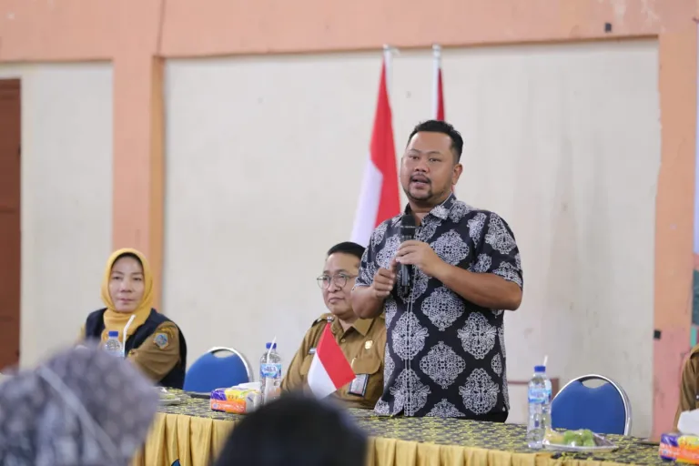 Rembuk Akur Warga 2026, Bupati Gresik Dorong Pemerataan Bansos melalui Portal Perlinsos Digital