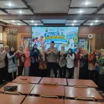 Perkuat Karakter Pelajar dan Cegah Kenakalan Remaja, Satbinmas Polres Pasuruan Berikan Pembinaan kepada Guru SMKN 1 Bangil