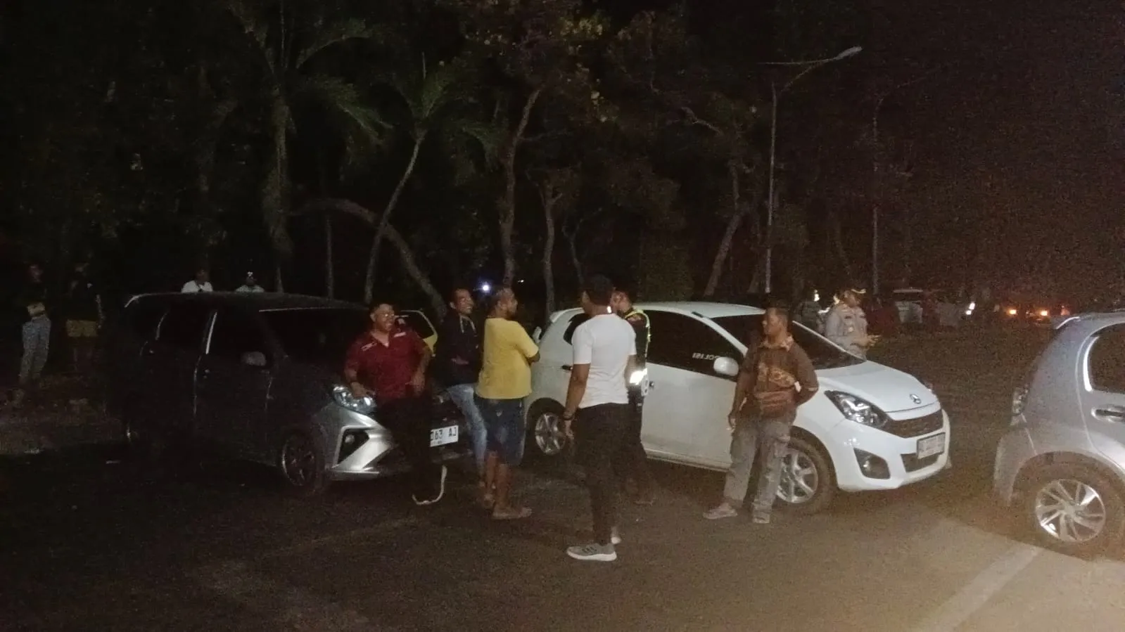 Aktivitas Masyarakat Terdampak Penutupan Jalan di Pajarakan, Penyelesaian Damai Diharapkan