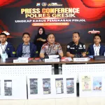 Polres Gresik Gerak Cepat Amankan Sindikat DC Pinjol Fiktif di Lampung