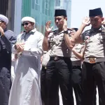 Kapolres Pasuruan Hadiri Salat Istisqa di Ponpes Dalwa, Bersama Santri Panjatkan Doa Memohon Hujan Berkah
