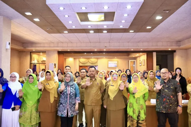 Bupati Gresik Buka Pelatihan Usaha Bunda Puspa, Dorong Perempuan Gresik Semakin Berdaya dan Mandiri